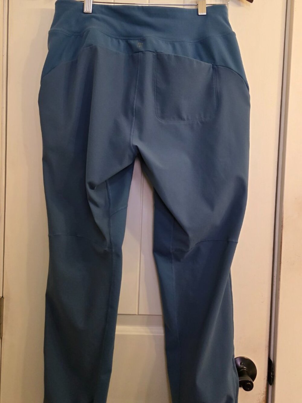 Sylvan Hybrid Hiking Joggers - Large - Picture 3 of 11